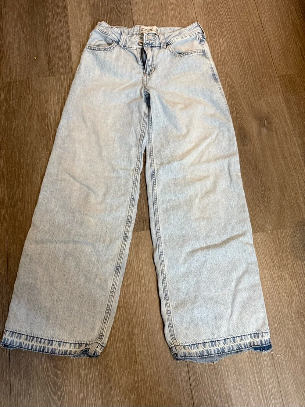 abercrombie kids Light Blue Relaxed Wide-Leg Jeans 9/10 long